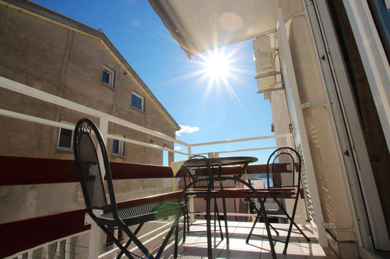 App Blazekovic Apartment Crikvenica Exterior photo