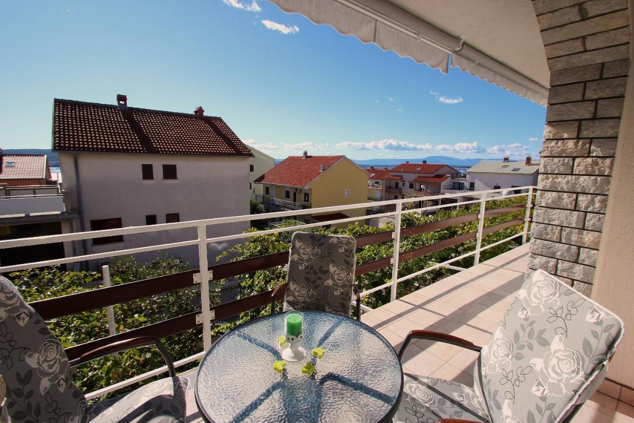 App Blazekovic Apartment Crikvenica Exterior photo